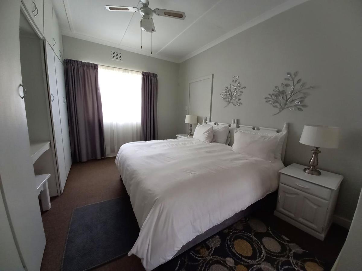 Chez Nous Bed And Breakfast & Self Catering Dundee Bagian luar foto